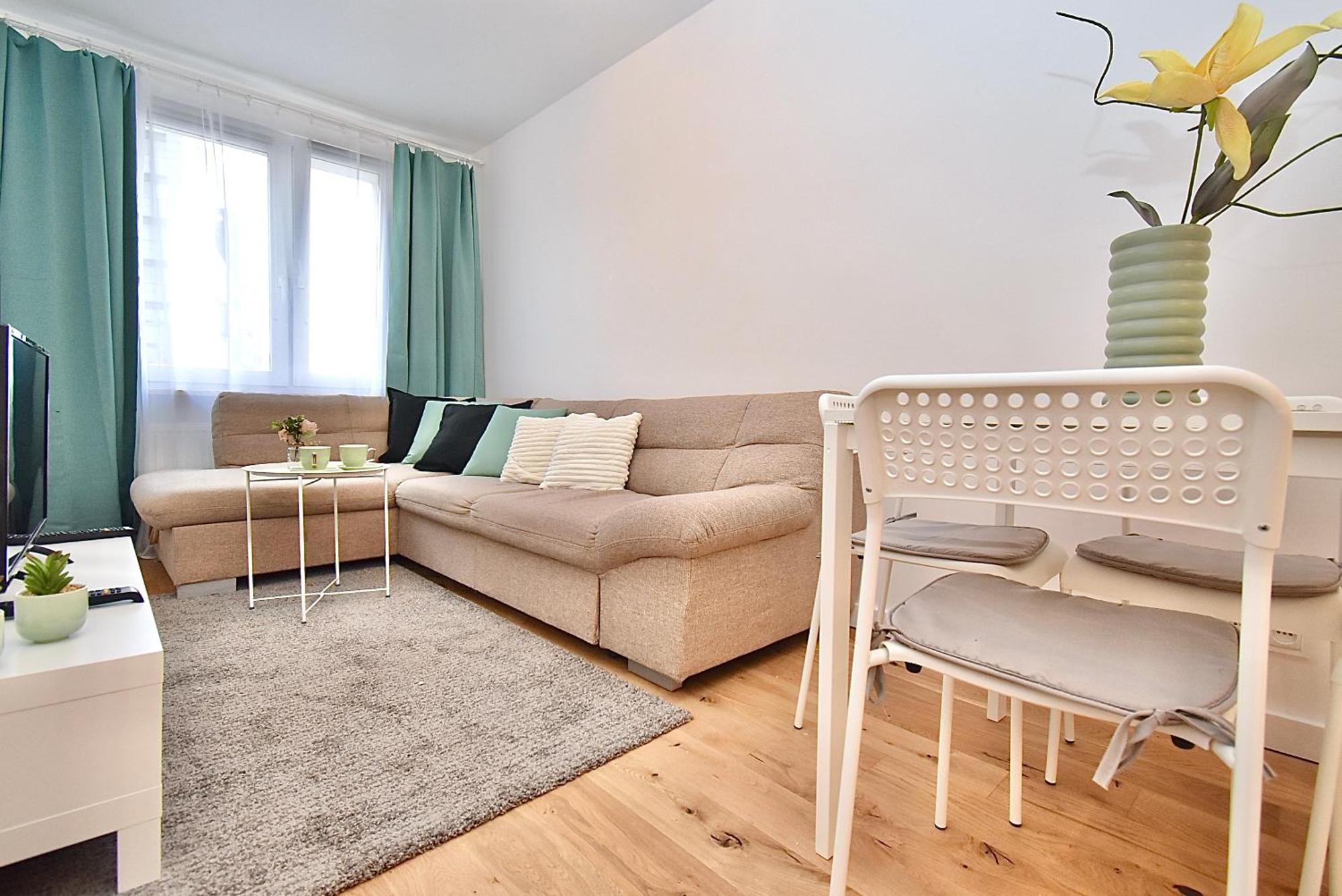 Rental Apartment Obrzezna ワルシャワ エクステリア 写真